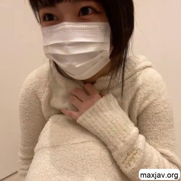 お姉さんがおもちゃを使ってzoomオナニー