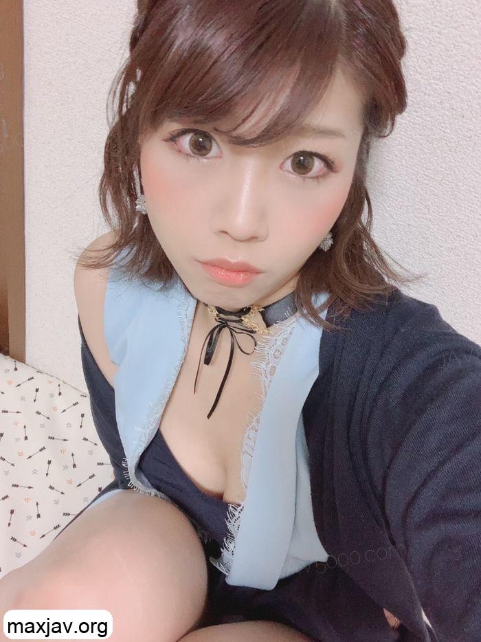 美人シングルマザーさんのド変態自撮り【ZIP】